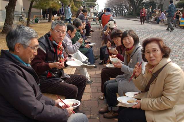 昼食