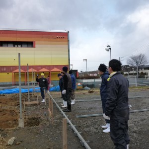 養鶏法にてハウス建設