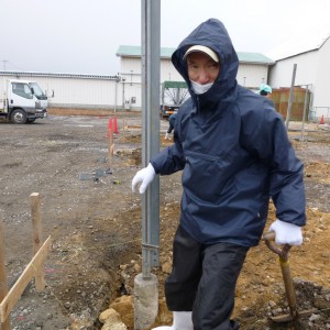 養鶏法にてハウス建設