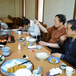 06-中国社会科学院研究員来訪 2012-01-006
