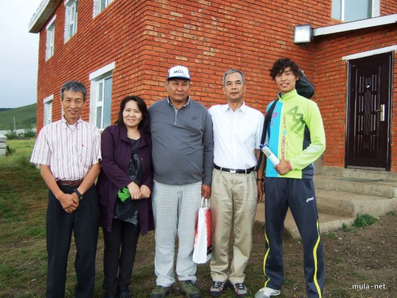 中央の方が市長さん。右端は市長の息子さん。