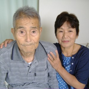 荒瀬崎次さん(95歳)入院中ですがリハビリがんばっています。みんなといられるのが、一番幸せやとおっしゃってました。