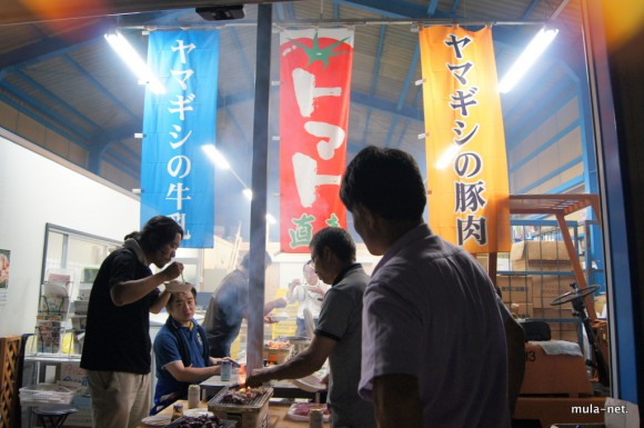 隔週の金曜日夜、食事会を始めました。