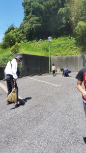 駐車場のライン引き