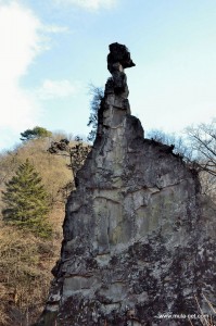 榛名神社の九十九岩