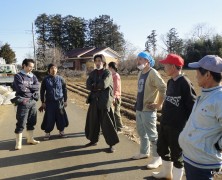 村のビニール張り【岡部】