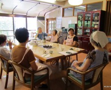 中学生楽園村  親の交流会