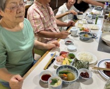 愛和館新装オープン&敬老の会食